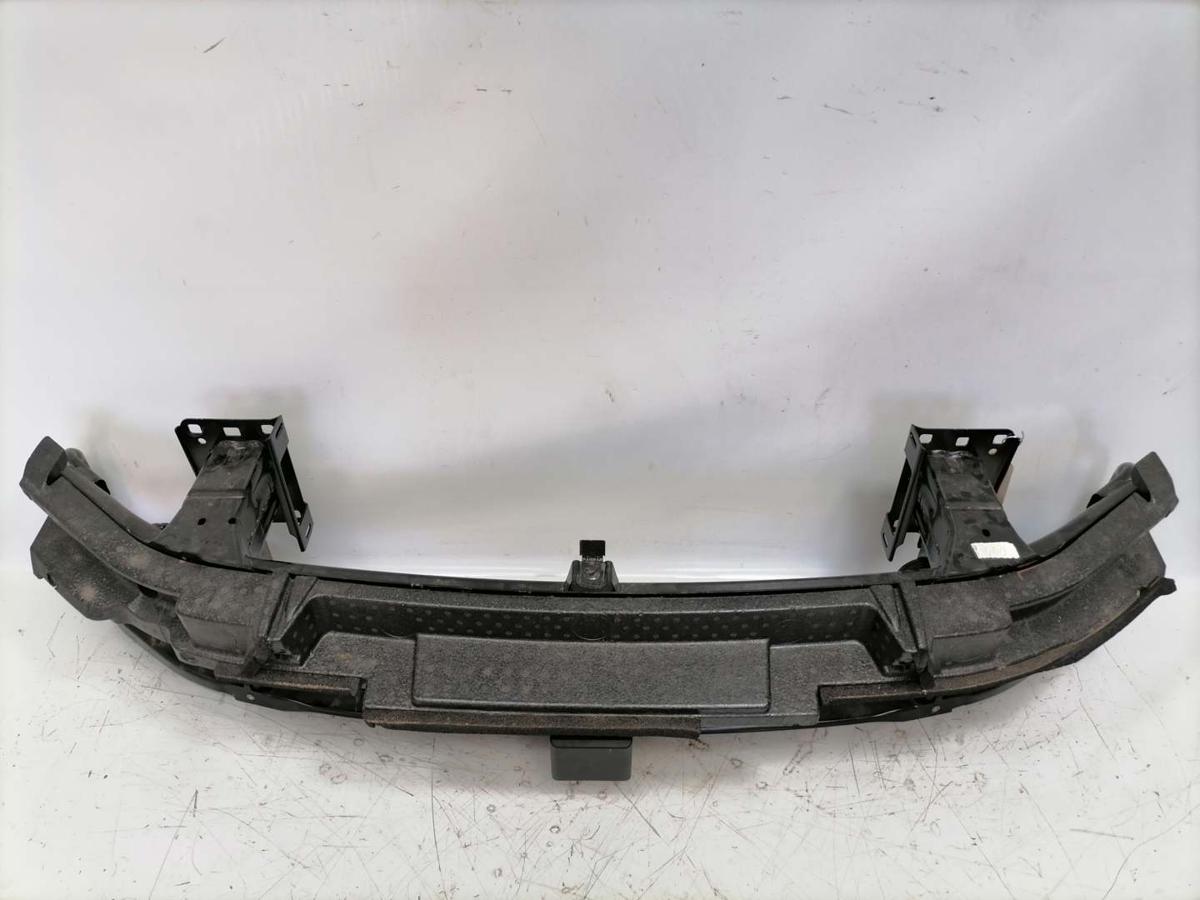 VW Passat B9 original Träger Verstätkung Stossfänger vorn Bj.2024